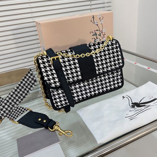 

da250 2021 luxurys designers bags shoulder bag envelope genuine leather handbag messenger women totes handbags classic crossbody clutch purs