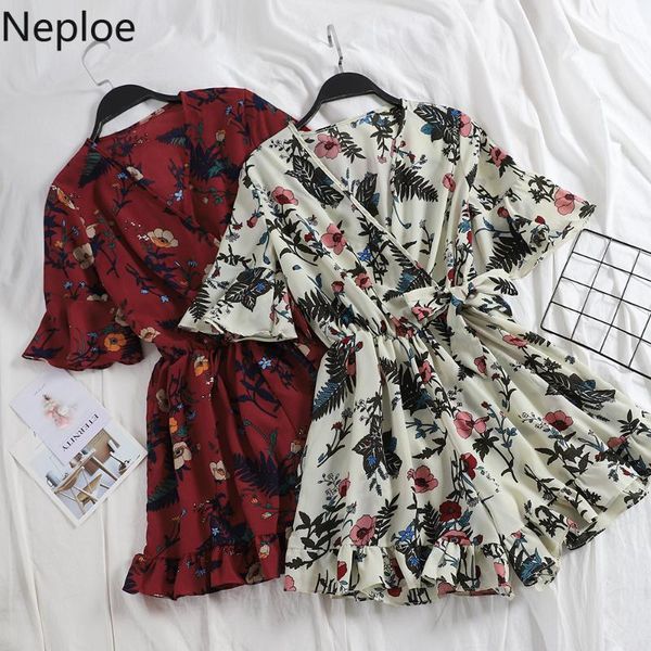 

women's jumpsuits & rompers v neck flare short sleeve print wide leg jumpsuit holiday beach multicolor ruffles bodysuit high waist hip, Black;white