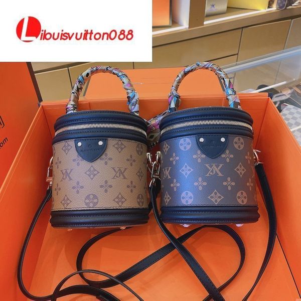 

designer handbags ladies bag female 2021 portable bucket women's single shoulder diagonal cross cosmetic texture cylindrical