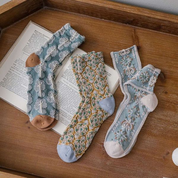 

autumn winter flower pattern lolita middle pile, Black;white