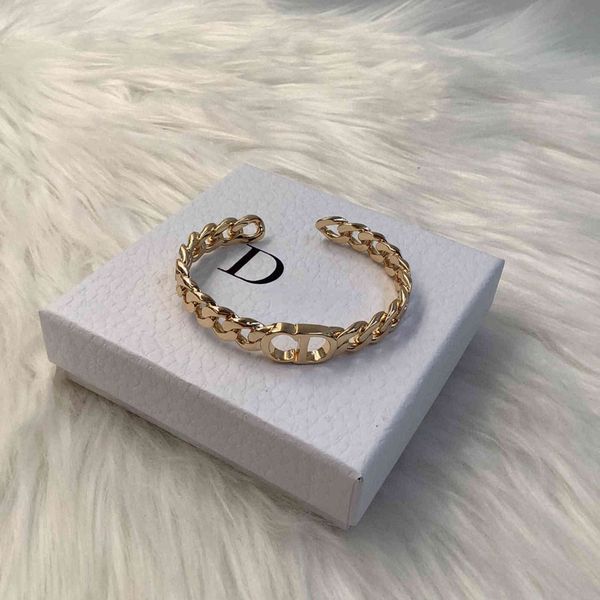 

70% off letter feminine temperament zircon bracelet fashion exaggeration, Black