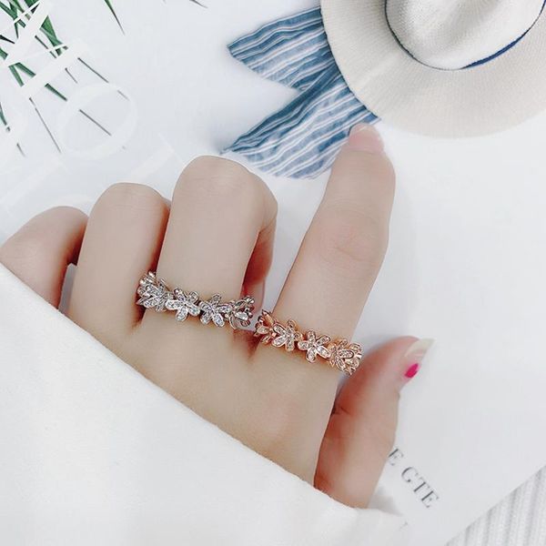 

cluster rings japan korean simple flower floral rhinestone wedding engagement fashion finger accessories open jewelry gifts girl, Golden;silver