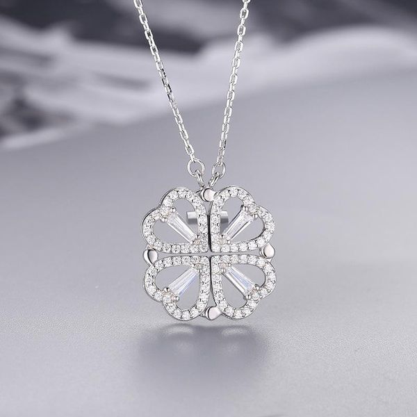 

pendant necklaces 2021 necklace s925 silver flattened folding four-leaf clover simple diamond-set pendant, ladies