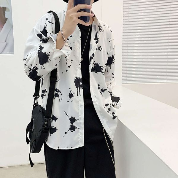 

2021 spring new printed personality trend loose long sleeve shirt cardigan men's wear, White;black