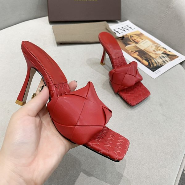 

famous design women summer slippers ladies pointed rivets shoes woman fashion sandals mules, Black