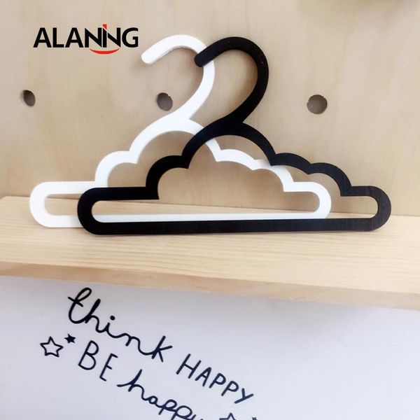 

hangers & racks 4 pcs sets creative wooden cloud baby clothing hanger children's room decoration mini for kids organizer