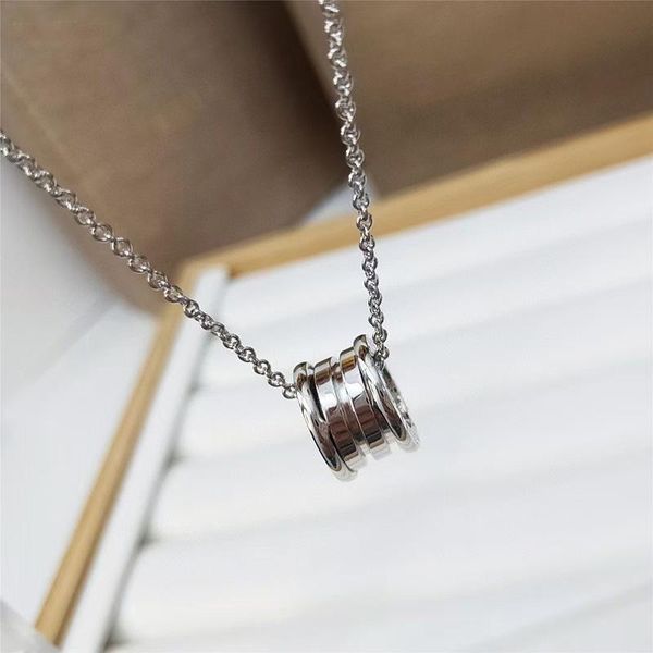 

2021 spring fashion design titanium steel necklace fashion logo men's and women's jewelry necklace Christmas gift couple hip hop, Silver