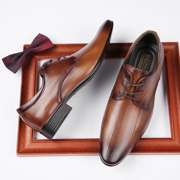 

dress shoes japanese 2021 lace-up pointed business leather men's formal wear soft sole casual office gentleman trend, Black