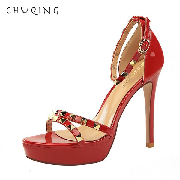 

2021 new chuqing fashion heels super high heel with a pair of ladies shoes r6nf, Black