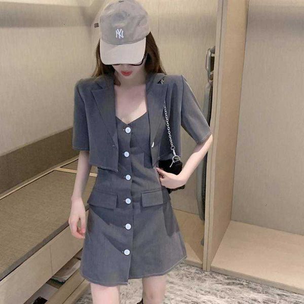 

big size women's drs fat sister show thin smart sling drs + coat two piece suit foreign style age reduction, Black;gray