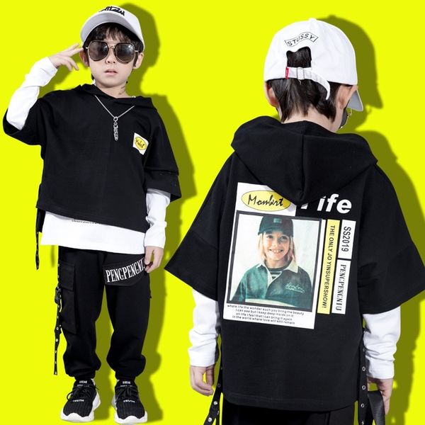 

spring 2020 loose boys' suit sweater autumn long sleeved casual wear medium and large children's three piece set, Black;white