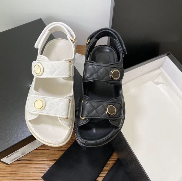 

early spring of 2021, size plaid platform sandals for men and women is 35-40, Black