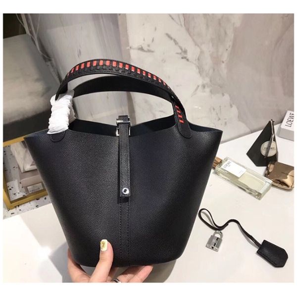 

herme handbag fashion versatile leather one shoulder straddle bucket in europe america, Black;red
