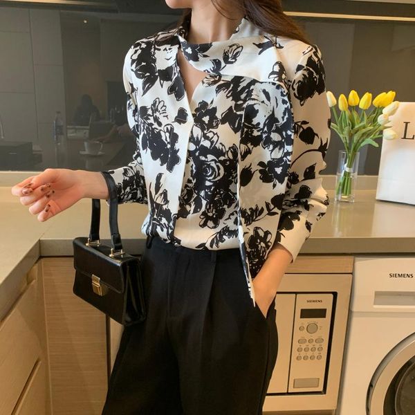 

women's polos 2021 autumn heavy product retro style black flower scarf collar chiffon shirt, White