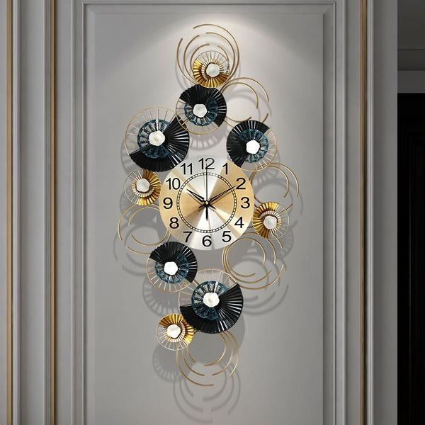 

light luxury wall clock mute living room decoration fashion decorative creative wrought iron modern design home decor clocks