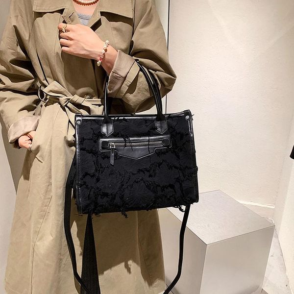 

evening bags trending ladies shoulder bag commute fashion women handbag square crossbody black all-match 2021 for work