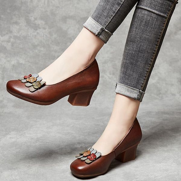 

dress shoes alishinrey 2021 vintage woman pumps slip on thick heel quality genuine leather flowers soft sole retro, Black