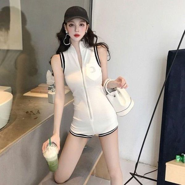 

gym clothing 2021 summer sports jumpsuit girls slim zipper casual cardigan knit shorts stitching moon print fitness, White;black