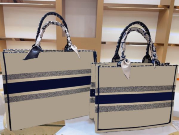 

large-capacity embroidery shopping bag women luxurys designers bags 2021 multi-color pattern handbags personalized handbag tote all-match sh
