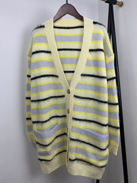 

2021 new outono inverno feminino camisola de malha listrado com decote em v solto manga comprida bolsos casuais senhoras malhas casaco e car, White;black