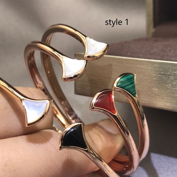 

bezel setting the skirt of the goddess woman bangle female bracelets titanium color diamond crystal party urban style 2021, Black