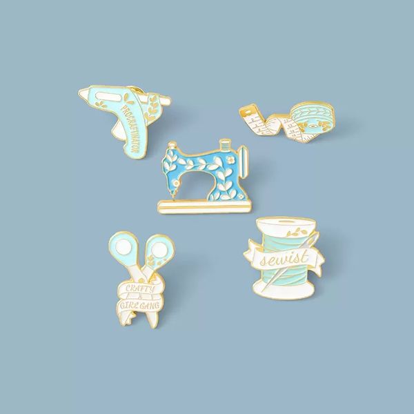

sewing machine enamel brooches pin for women fashion dress coat shirt demin metal funny brooch pins badges promotion gift 2021 new design, Blue
