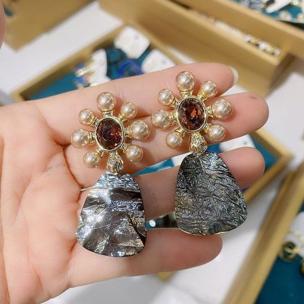 

hoop & huggie exaggerated ghost talent minority designer resin drop pearl earrings hong kong, Golden;silver