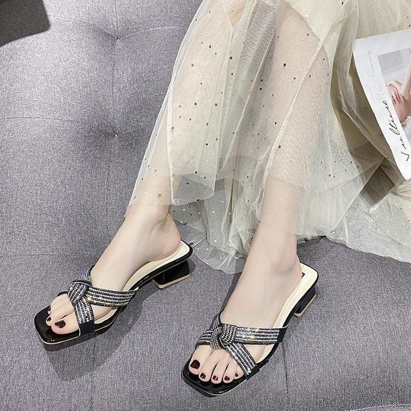 

slippers 2021 summer style outer wear korean fashion rhinestone thick heel ladies, Black