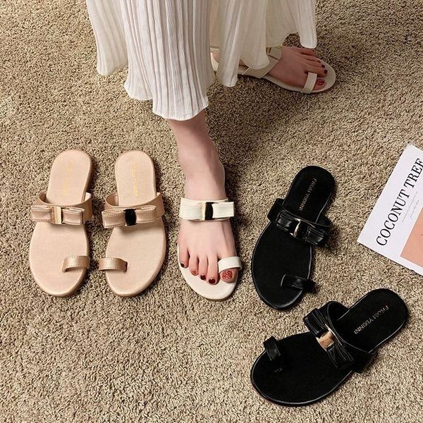 

slippers 2021 spring korean version of the round head wild flat tao zhi fairy wind field sandals and female, Black