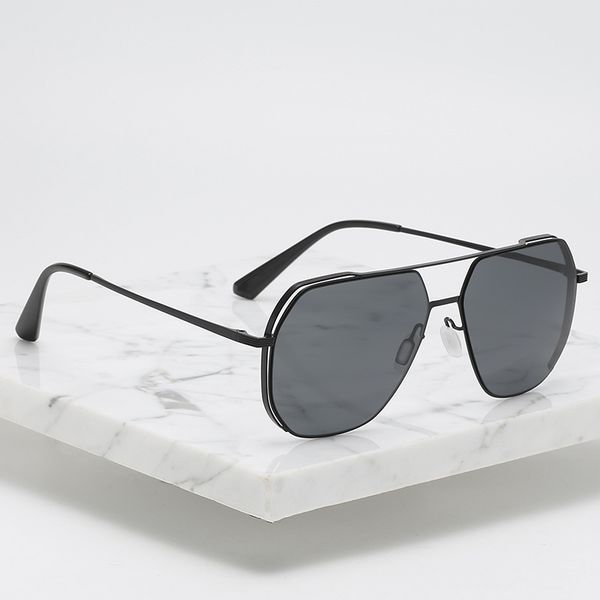 

korean fashion new sunglasses for women and men, White;black