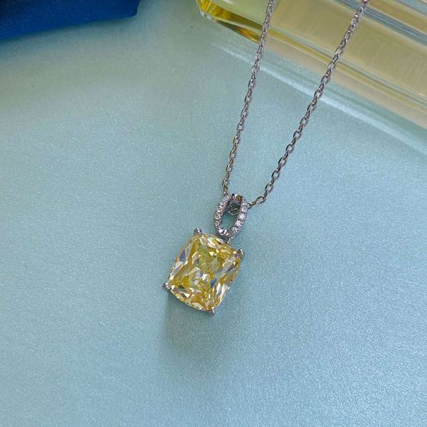 

hbp fashion shipai japanese korean version simple and versatile four claw zircon necklace pendant platinum plated jewelry gifts sell well, Silver