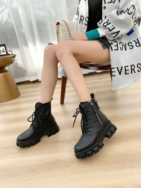 

motorcycle boots luxury fashion women genuine leather flat thick bottom ankle boot euro size35-40 fall and winter young girl must have it, Black