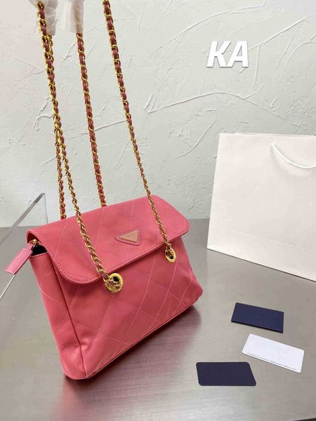 

women luxurys designers bags 2021 designer handbags multi pochette crossbody bag zhouzhoubao123 louisbags_18 hanghhangbag vintage nylon chai