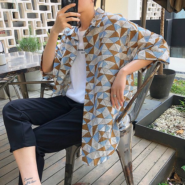 

2021 new summer men's loose flower printing short sleeve lapel collar cotton clothes yellow/brown/blue color shirts -5xl h9wq, White