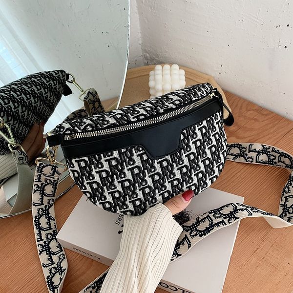 

2021 70% off amsudmcwpyvrtlefshion bag, Black;red