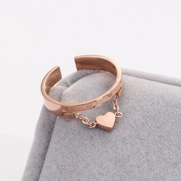 

cluster rings stainless steel for women anillos mujer,rose gold color pendant heart ring femme roman letters jewelry anelli donna, Golden;silver