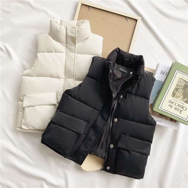 

this year's children's vest in autumn and winter, Black;white