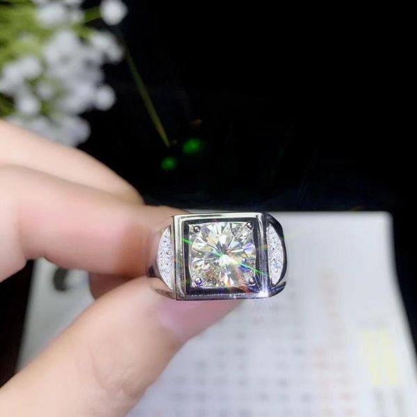 

cluster rings moissanite clara men's ring, now the most gemstone, has a high hardness, comparable to diamonds. 925 silver, Golden;silver