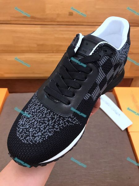 

2021 fashion arrival mens footwear sneakers men sheepskin insole luxe model driving casual shoes, Black;red