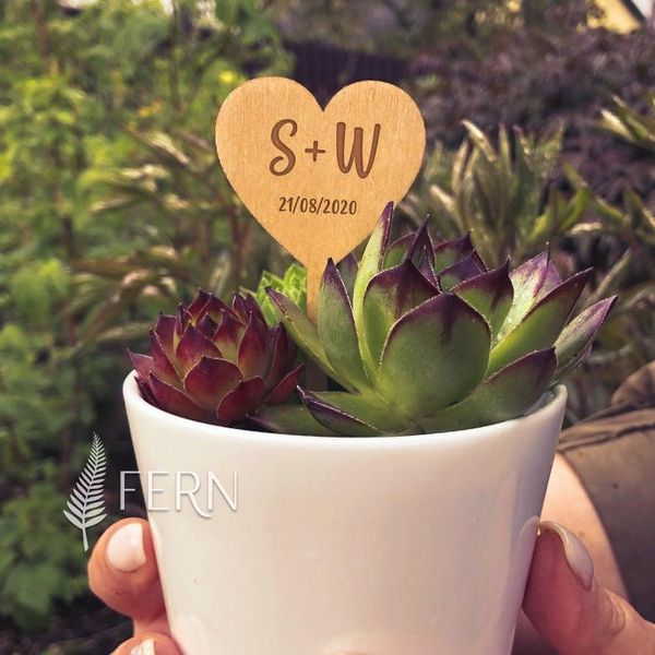 

custom name wedding favors, planter stakes
