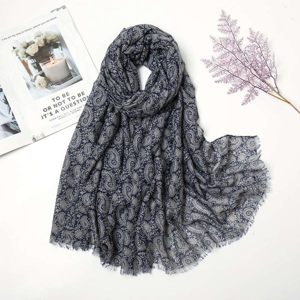 

2021 luxury designer scarves spain fashion spring women viscose shawl flat cashew flowers hijab s and wraps female foulard echarpe muslim 18, Blue;gray