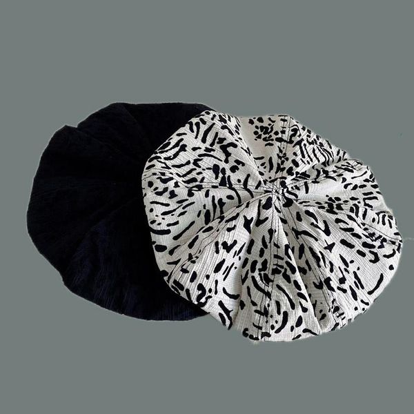 

berets 202106-xx fashion leopard print custom pleated fabric street model beret hat men women leisure painter, Blue;gray