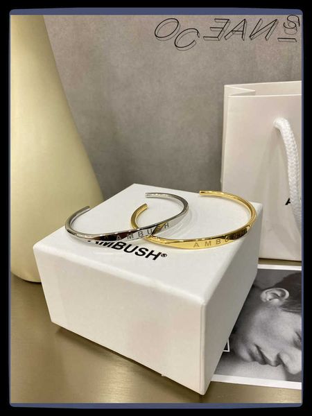 

sexmara 20fw am new hip hop punk metal lettering c-shaped titanium steel geometry never fade bracelet for men women girl jewelry q0717, Black