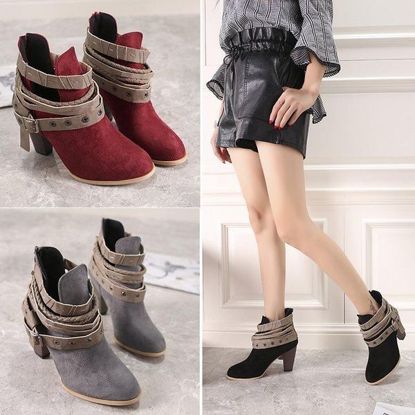 

boots with woman belt buckle short, Black