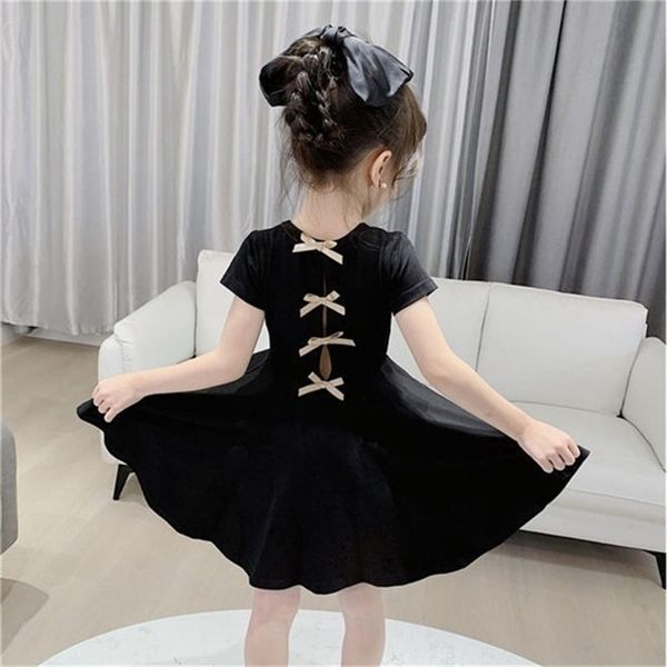 Sommerankunft Mädchen Mode zurück Schleife Kleid Kinder koreanisches Design es 210528