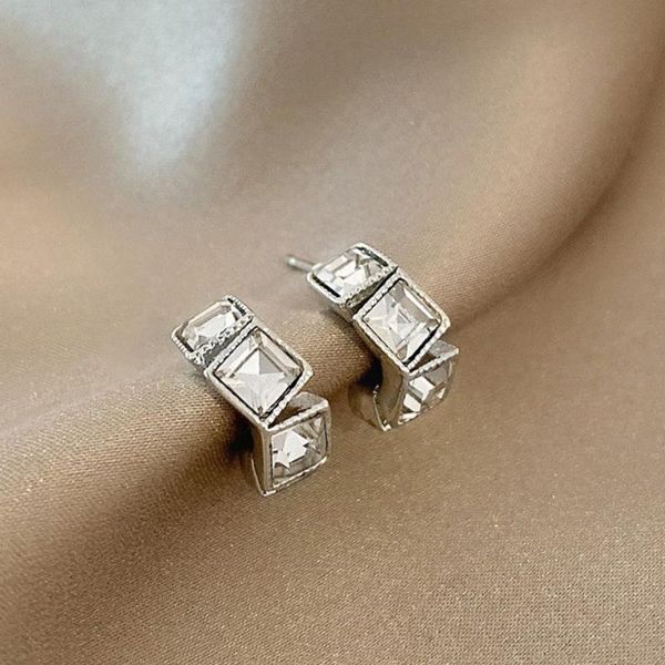 

stud diamond inlay unusual earrings 2021 trend c-shape jewelry sense of luxury piercing for women woman earring fashion, Golden;silver