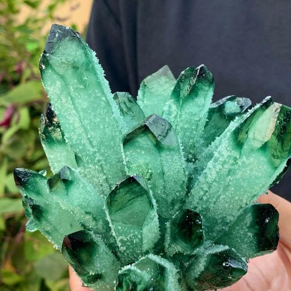 

natural green transparent crystal cluster stone ore demagnetization stone purification healing energy decoration