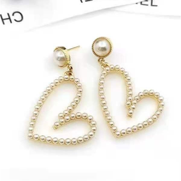 

70% off outlet online family new fashion in 2021 love full pearl earrings, Golden