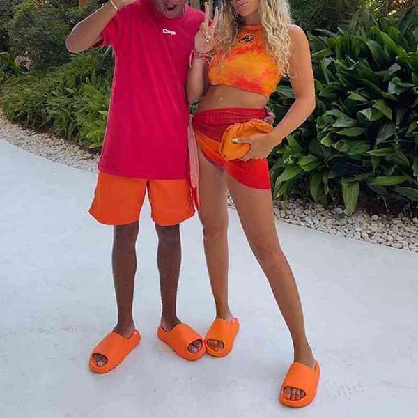 

yeesy slide women men slippers desert sand bone resin sandal bench foam runner sneakers indoor outdoor brown football basketball soccer soot, Black