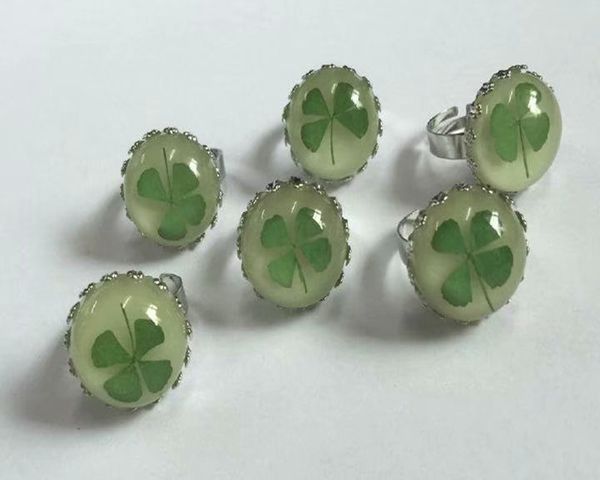 

yqtdmy 12 pcs glow in dark finger jewelry real four leaf clover rings, Silver